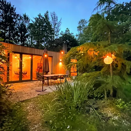 In Near Forest And Golf, Cleaning Included