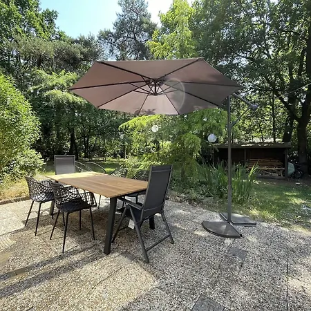 In Near Forest And Golf, Cleaning Included